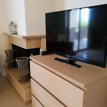 Дом отдыха Lost In View Ханиоти