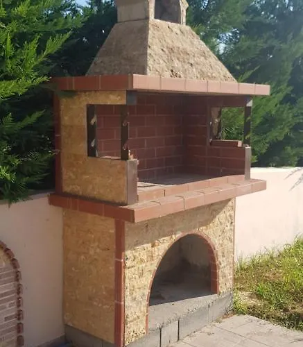 Lost In View Nyaraló Hanióti