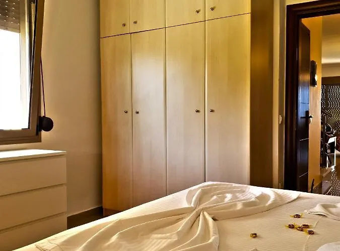 Lost In View * Hanióti